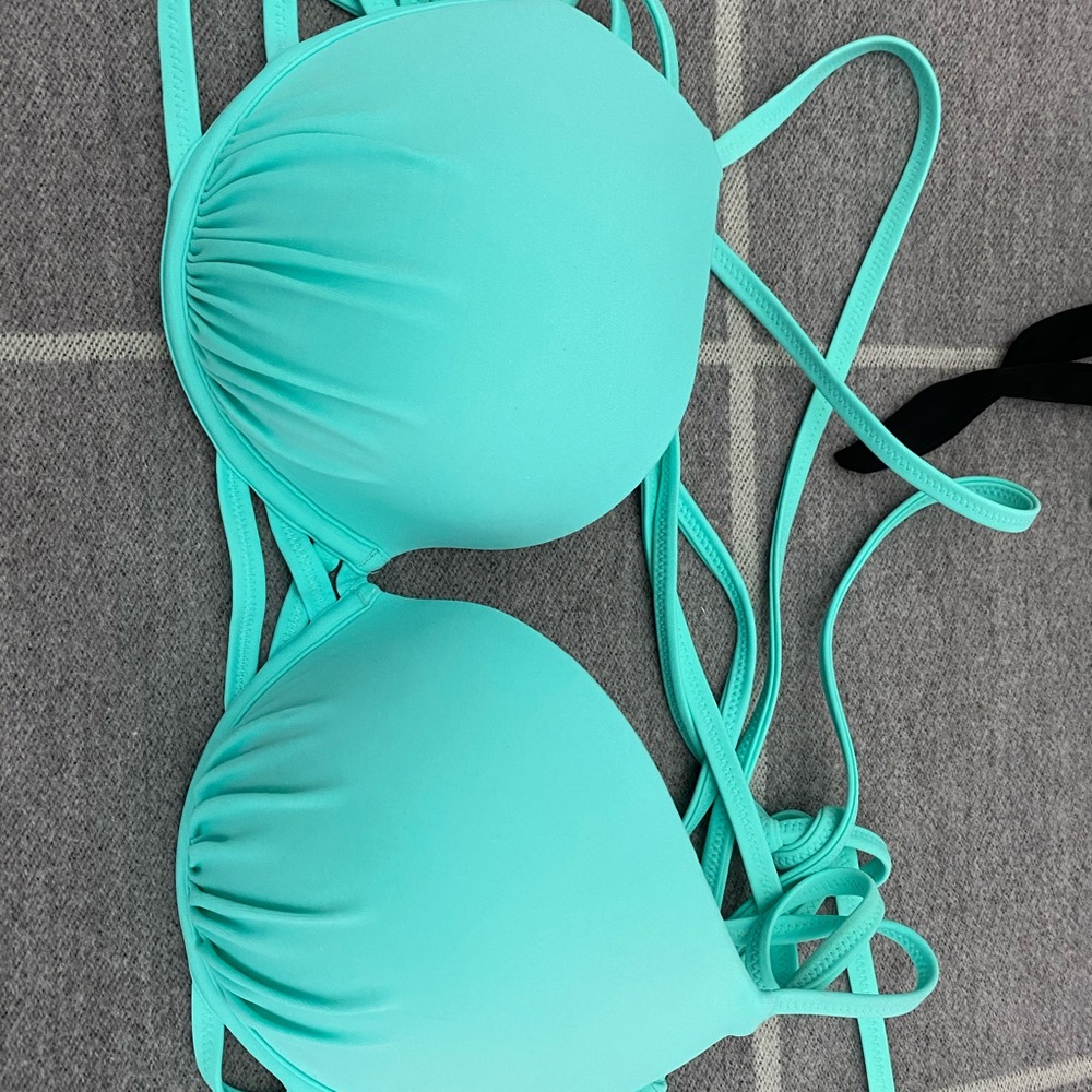 Shade & shore bikini set